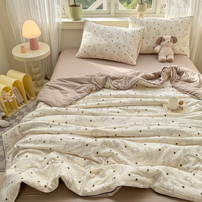 91家纺网 家纺一手货源 找家纺 丝芙妮家居（原乐视家纺） 2025春夏新款针织棉卡通印花夏被夏凉被空调被 澳丁小熊