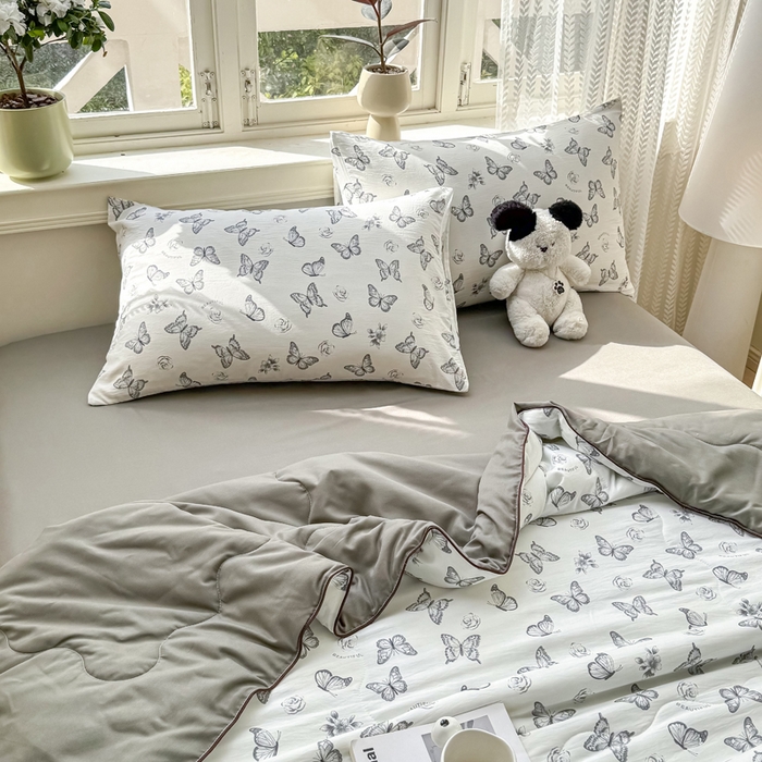 91家纺网 家纺一手货源 找家纺 丝芙妮家居（原乐视家纺） 2025春夏新款针织棉卡通印花夏被夏凉被空调被 赫本蝶