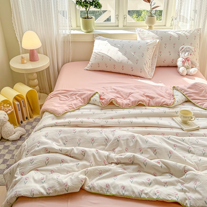 91家纺网 家纺一手货源 找家纺 丝芙妮家居（原乐视家纺） 2025春夏新款针织棉卡通印花夏被夏凉被空调被 花晨