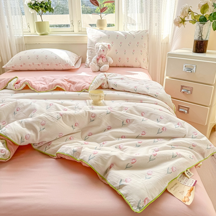 91家纺网 家纺一手货源 找家纺 丝芙妮家居（原乐视家纺） 2025春夏新款针织棉卡通印花夏被夏凉被空调被 花晨