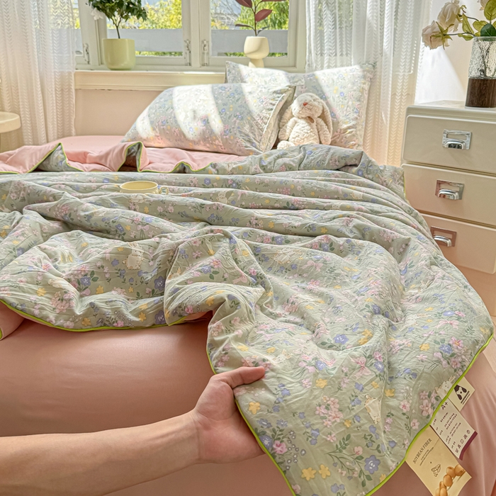 91家纺网 家纺一手货源 找家纺 丝芙妮家居（原乐视家纺） 2025春夏新款针织棉卡通印花夏被夏凉被空调被 可可庄园