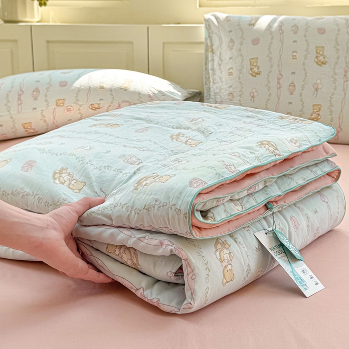 91家纺网 家纺一手货源 找家纺 丝芙妮家居（原乐视家纺） 2025春夏新款针织棉卡通印花夏被夏凉被空调被 露西娅