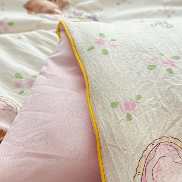 91家纺网 家纺一手货源 找家纺 丝芙妮家居（原乐视家纺） 2025春夏新款针织棉卡通印花夏被夏凉被空调被 洛米熊