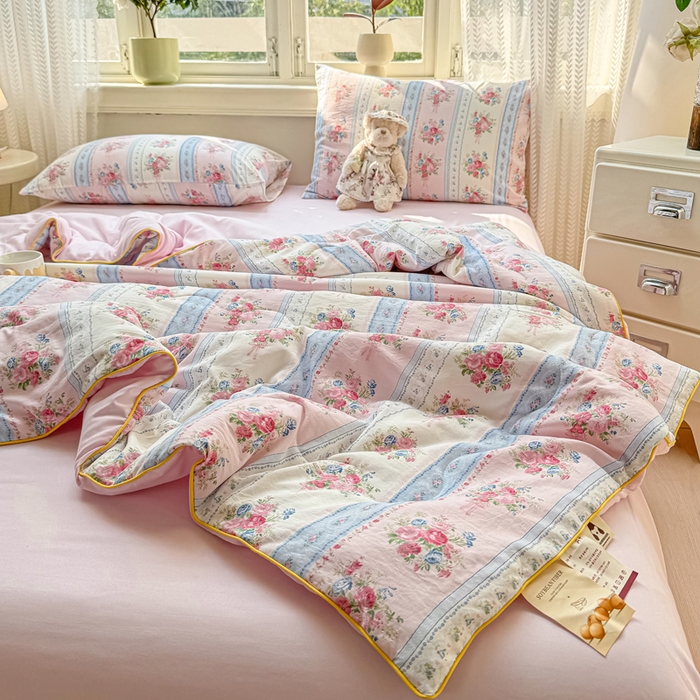 91家纺网 家纺一手货源 找家纺 丝芙妮家居（原乐视家纺） 2025春夏新款针织棉卡通印花夏被夏凉被空调被 絮语