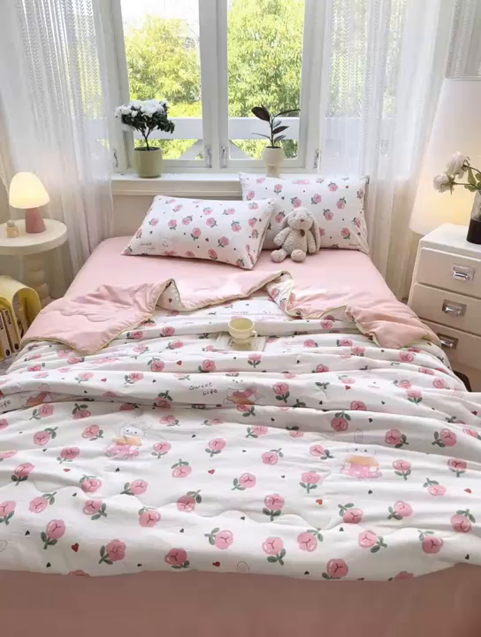 91家纺网 家纺一手货源 找家纺 丝芙妮家居（原乐视家纺） 2025春夏新款针织棉卡通印花夏被夏凉被空调被 花晨