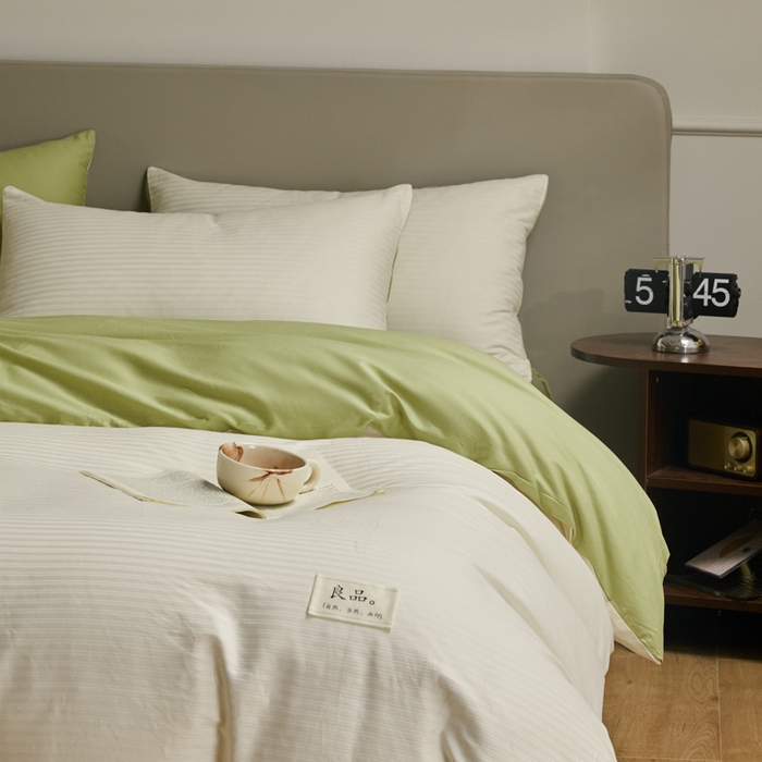 91家纺网 家纺一手货源 找家纺 眠博士 2025新款60贡缎提花四件套 60贡缎-提花雅白+绿