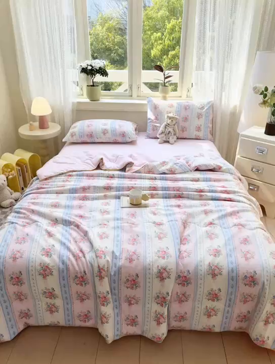 91家纺网 家纺一手货源 找家纺 丝芙妮家居（原乐视家纺） 2025春夏新款针织棉卡通印花夏被夏凉被空调被 絮语