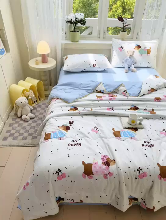 91家纺网 家纺一手货源 找家纺 丝芙妮家居（原乐视家纺） 2025春夏新款针织棉卡通印花夏被夏凉被空调被 趣味小狗