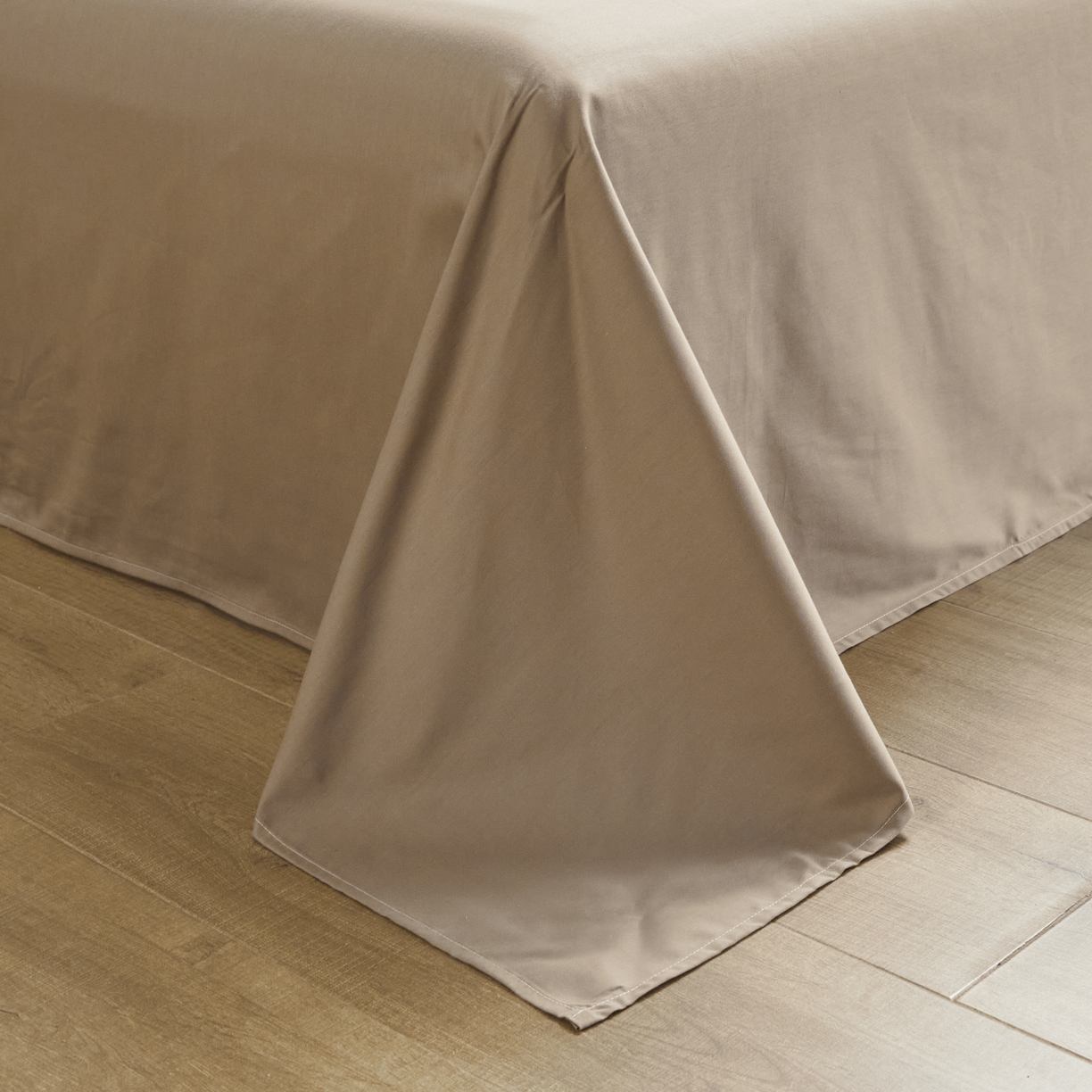 91家纺网 家纺一手货源 找家纺 眠博士 2025新款60贡缎提花四件套 60贡缎-提花雅咖