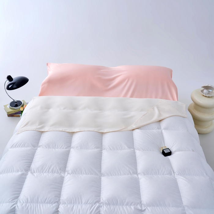 91家纺网 家纺一手货源 找家纺 爱彼家纺 2025新款夏季冰丝纯色旅行睡袋-系列一 睡袋-奶昔白+粉