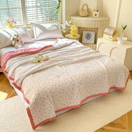 91家纺网 家纺一手货源 找家纺 （总）九诺家纺 2025新款轻奢赫本夏被夏凉被