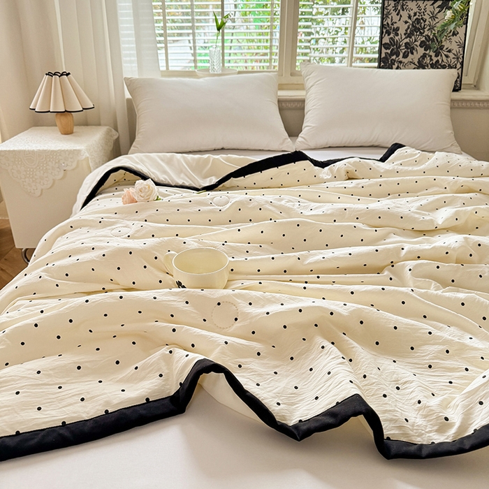 91家纺网 家纺一手货源 找家纺 九诺家纺 2025新款轻奢赫本夏被夏凉被 赫本-波点