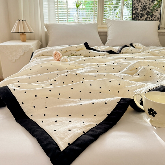 91家纺网 家纺一手货源 找家纺 九诺家纺 2025新款轻奢赫本夏被夏凉被 赫本-波点