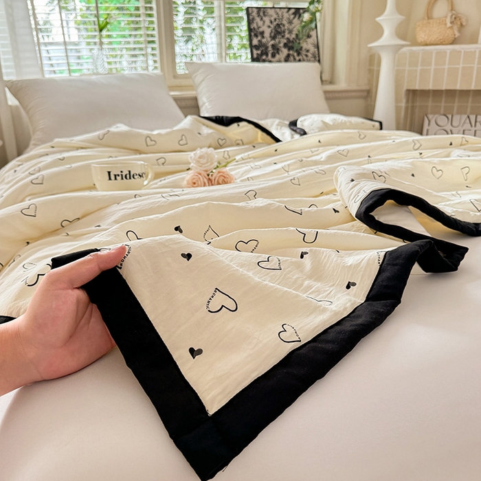 91家纺网 家纺一手货源 找家纺 九诺家纺 2025新款轻奢赫本夏被夏凉被 赫本-星星