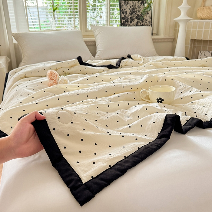 91家纺网 家纺一手货源 找家纺 九诺家纺 2025新款轻奢赫本夏被夏凉被 赫本-波点