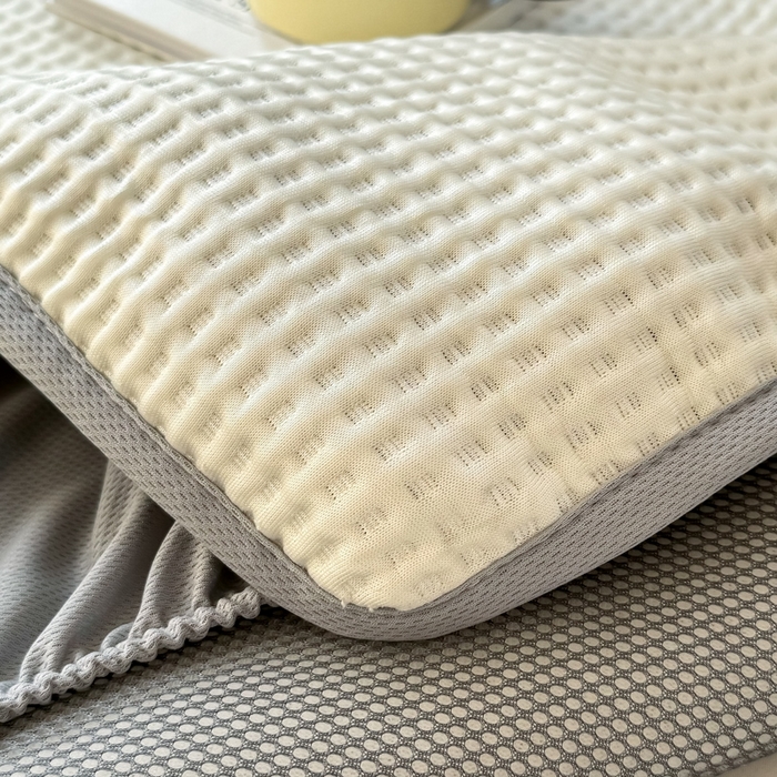 91家纺网 家纺一手货源 找家纺 萌飞 2025新款乙纶PE中分子华夫格凉豆豆凉席 中分子PE凉豆豆凉席-欢乐熊-米白【床笠款】