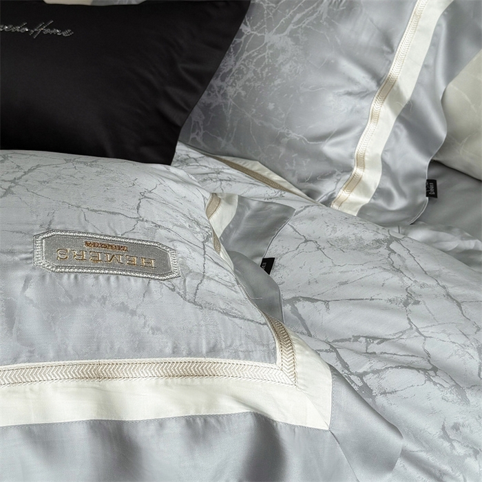 91家纺网 家纺一手货源 找家纺 馨蕊家居  2025春夏新品LF兰精天丝系列-云瑾 云瑾-高级灰