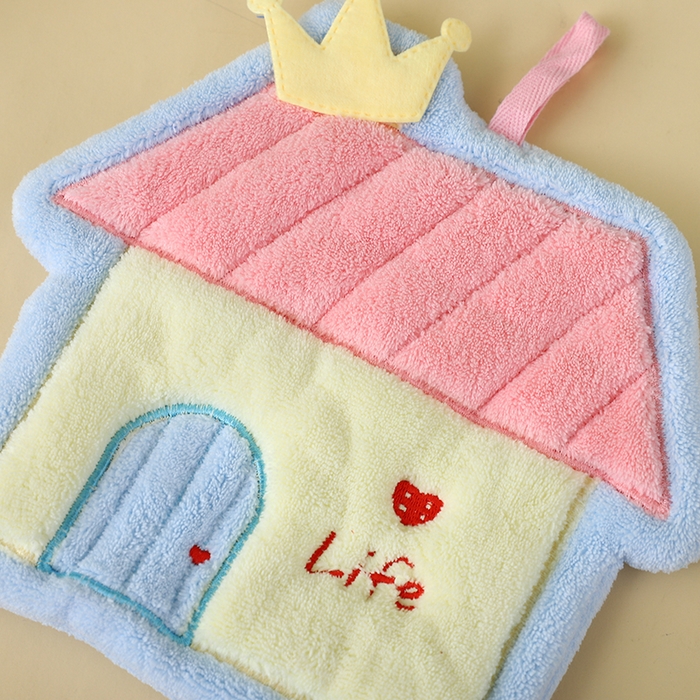 91家纺网 家纺一手货源 找家纺 彩虹毛巾2025新款珊瑚绒卡通可挂式加厚吸水不掉毛可爱小毛巾厨房洗手间挂巾便携式懒人擦手布-房子系列 粉色房子