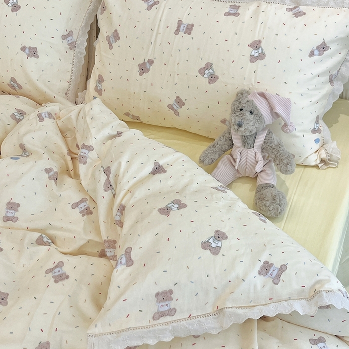 91家纺网 家纺一手货源 找家纺 荣轩2025新款全棉双层纱镂空花边工艺款四件套（铺床版）星柚