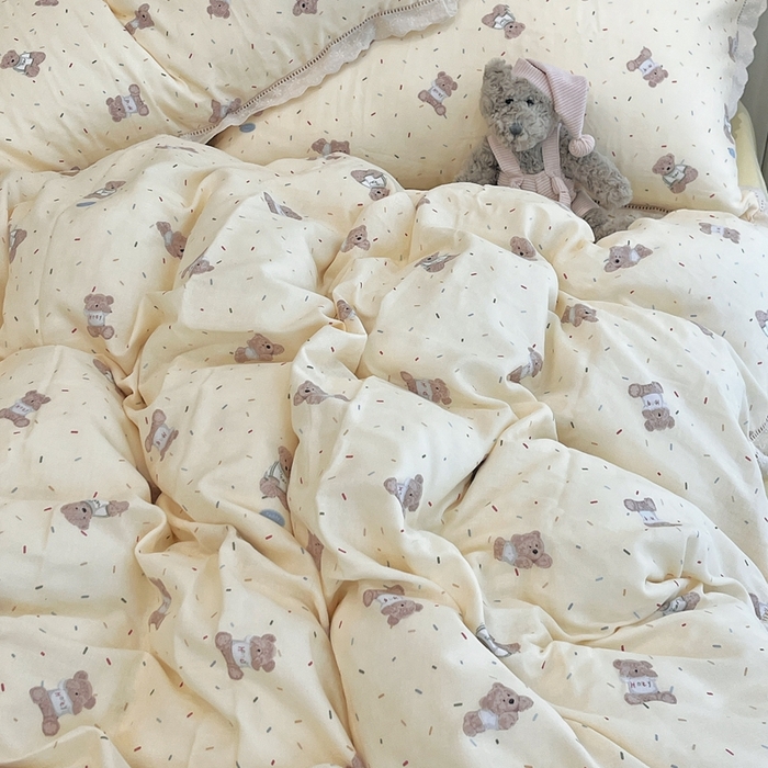 91家纺网 家纺一手货源 找家纺 荣轩2025新款全棉双层纱镂空花边工艺款四件套（铺床版）星柚