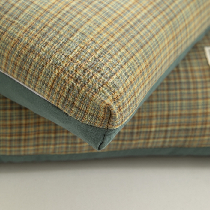 91家纺网 家纺一手货源 找家纺 织布人 2025春夏新款荞麦枕全棉纯棉色织立体无印风荞麦枕头学生宿舍成人家用枕芯单枕芯 全棉色织立体荞麦枕-朱羽 35x55cm/只