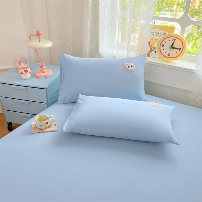 91家纺网 家纺一手货源 找家纺 梦舒羽 2025春夏新款水洗棉兔毛绒贴布绣枕套单枕套（带买家秀） 呆萌奶猫-海盐兰