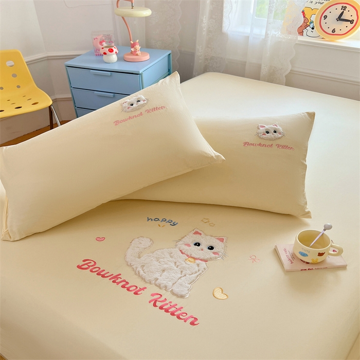 91家纺网 家纺一手货源 找家纺 梦舒羽 2025春夏新款水洗棉兔毛绒贴布绣枕套单枕套（带买家秀） 呆萌奶猫-芝士黄