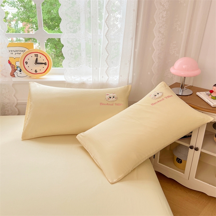 91家纺网 家纺一手货源 找家纺 梦舒羽 2025春夏新款水洗棉兔毛绒贴布绣枕套单枕套（带买家秀） 呆萌奶猫-芝士黄