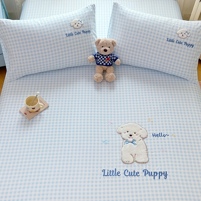 91家纺网 家纺一手货源 找家纺 梦舒羽 2025春夏新款兔毛贴布绣卡通ins风水洗棉床笠学生宿舍床罩床垫保护垫三件套（带买家秀） 萌萌幸运汪-冰川蓝格