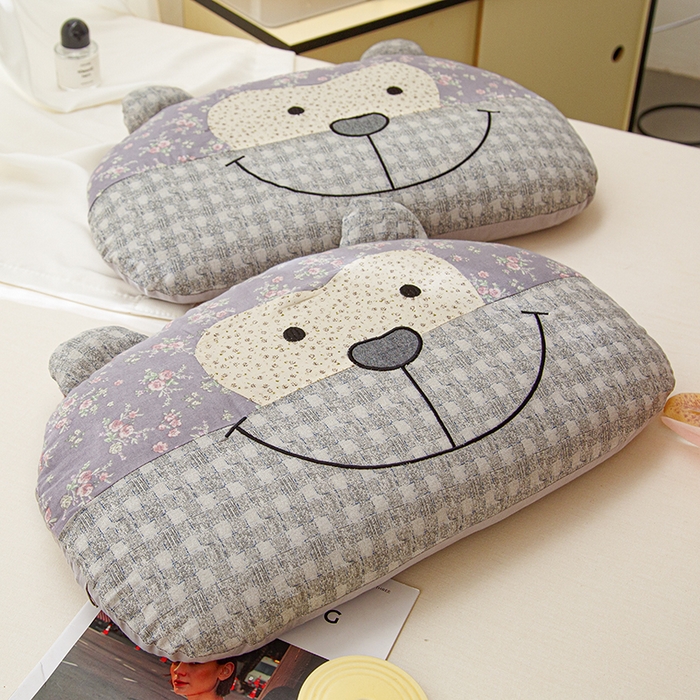 91家纺网 家纺一手货源 找家纺 （总）织布人 2025春夏新款荞麦枕直播爆款全棉纯棉双层纱调皮猴荞麦枕头学生成人硬枕芯单枕芯