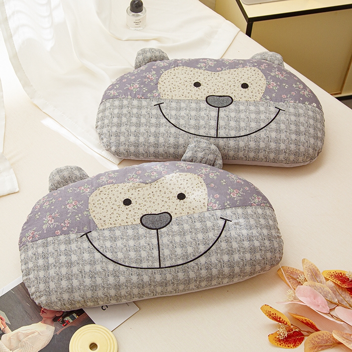 91家纺网 家纺一手货源 找家纺 （总）织布人 2025春夏新款荞麦枕直播爆款全棉纯棉双层纱调皮猴荞麦枕头学生成人硬枕芯单枕芯