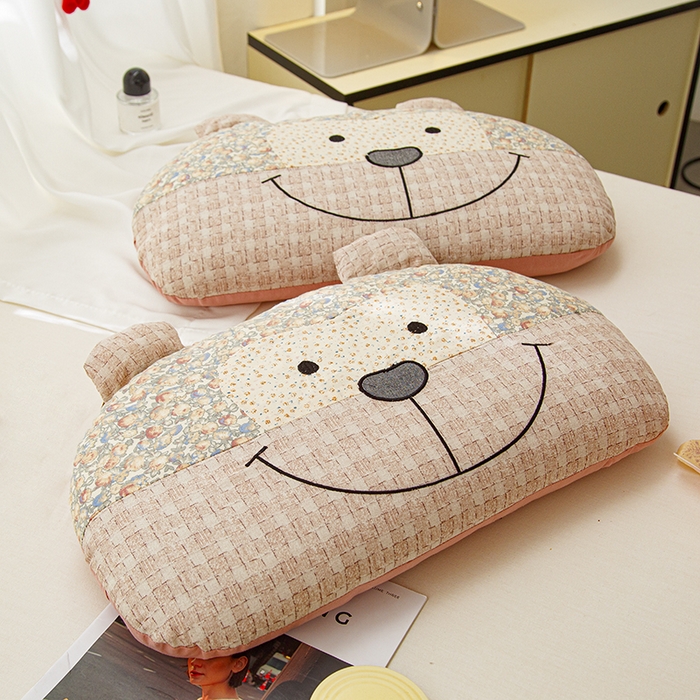 91家纺网 家纺一手货源 找家纺 织布人 2025春夏新款荞麦枕直播爆款全棉纯棉双层纱调皮猴荞麦枕头学生成人硬枕芯单枕芯 全棉双层纱调皮猴-莱特 34x55cm/只