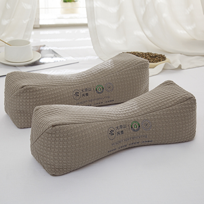 91家纺网 家纺一手货源 找家纺 织布人 2025春夏新款荞麦枕直播爆款升级款针织反弓立体大凉山荞麦枕头硬枕芯单枕芯 升级立体颈椎腰垫枕-灰色 40x15x8cm/只