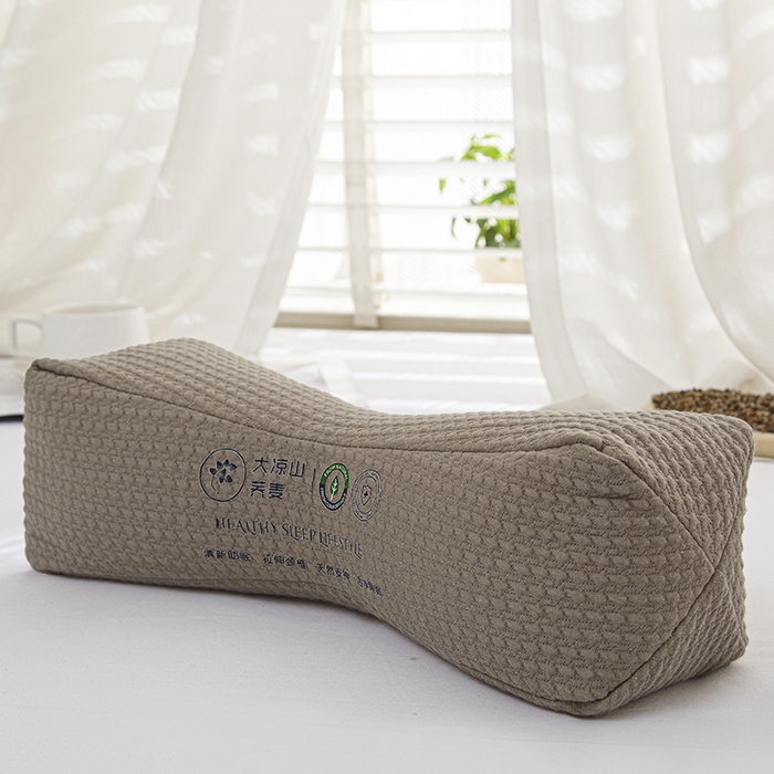 91家纺网 家纺一手货源 找家纺 织布人 2025春夏新款荞麦枕直播爆款升级款针织反弓立体大凉山荞麦枕头硬枕芯单枕芯 升级立体颈椎腰垫枕-灰色 40x15x8cm/只
