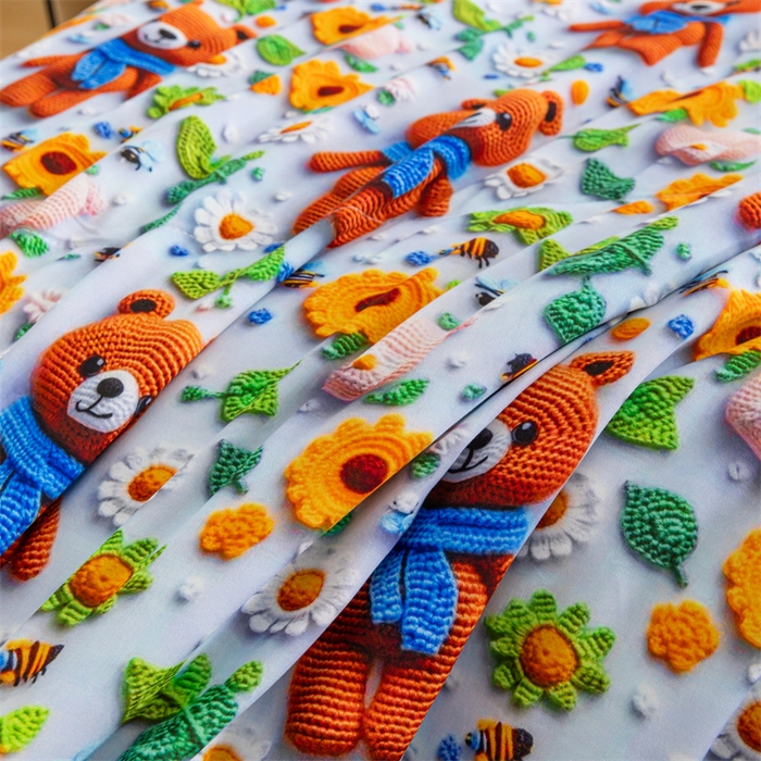 91家纺网 家纺一手货源 找家纺 天瑜家纺 2025新款5D印花棉绸卡通夏被 5D桔色小熊