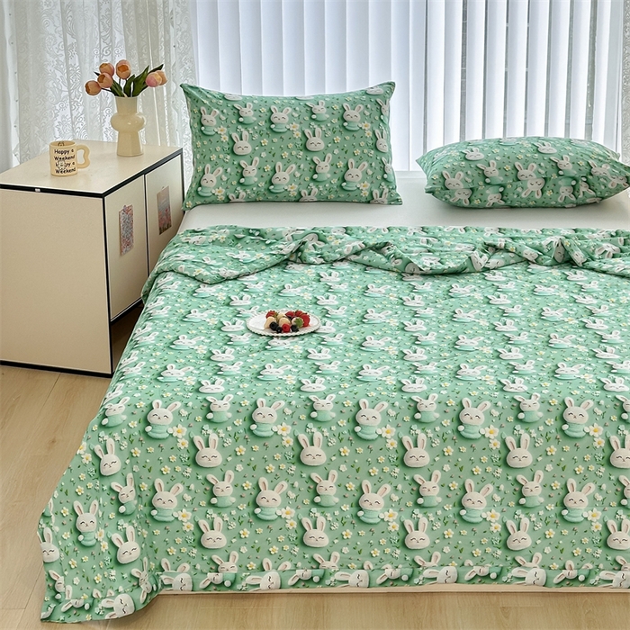 91家纺网 家纺一手货源 找家纺 天瑜家纺 2025新款5D印花棉绸卡通夏被 5D小兔子