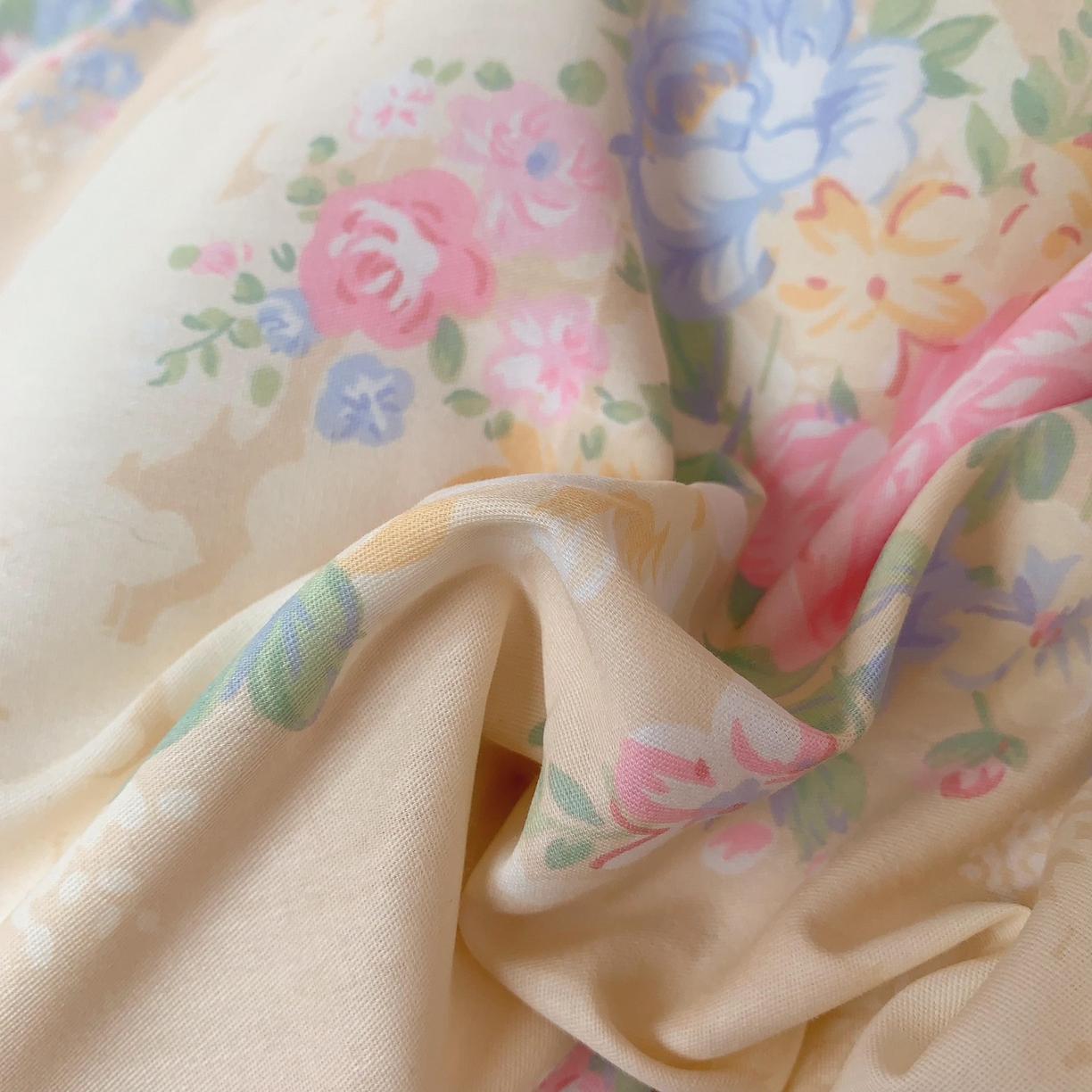 91家纺网 家纺一手货源 找家纺 莱豫家纺 2025新款亲肤舒适小清新印花纯棉四件套 柏林花事