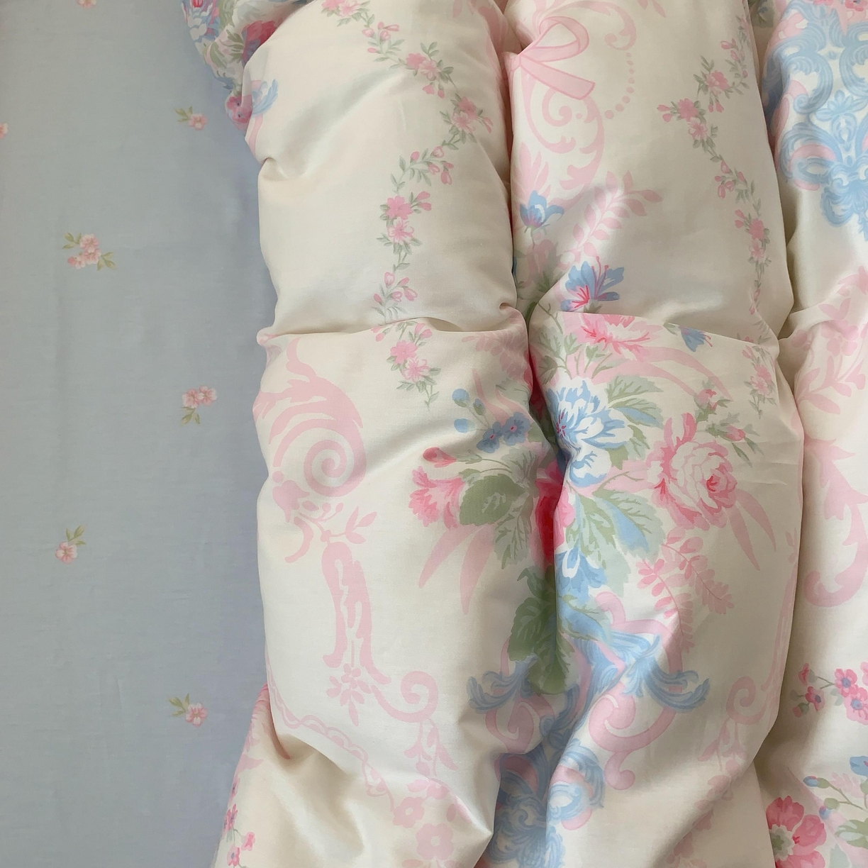 91家纺网 家纺一手货源 找家纺 莱豫家纺 2025新款亲肤舒适小清新印花纯棉四件套 柏林梦境