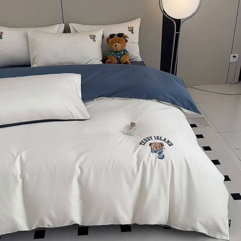 91家纺网 家纺一手货源 找家纺 泰迪爱兰Teddy ISLAND 2026新款100支绣花（50支）三件套四件套 富士白+宾利兰