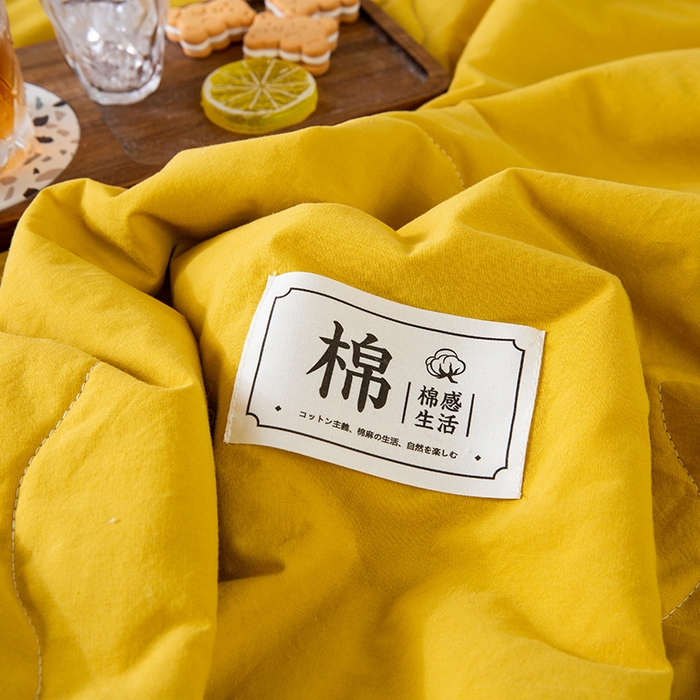 91家纺网 家纺一手货源 找家纺 天瑜家纺 2025新款全棉纯色水洗棉夏被被子被芯 明亮黄