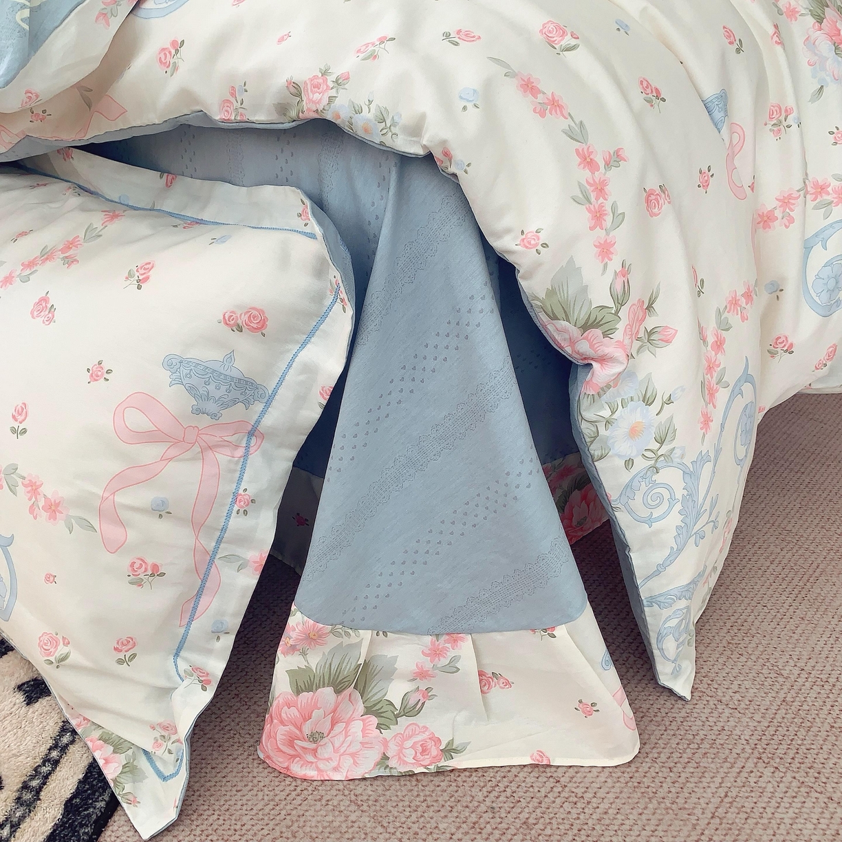 91家纺网 家纺一手货源 找家纺 莱豫家纺 2025新款亲肤舒适小清新印花纯棉四件套 半夏倾城