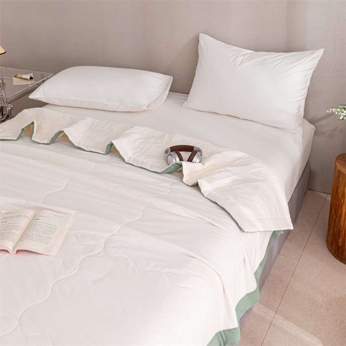 91家纺网 家纺一手货源 找家纺 天瑜家纺 2025新款全棉纯色水洗棉夏被被子被芯 本白