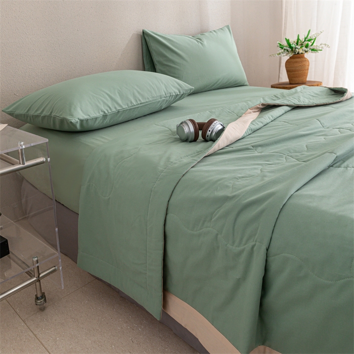 91家纺网 家纺一手货源 找家纺 天瑜家纺 2025新款全棉纯色水洗棉夏被被子被芯 薄荷绿