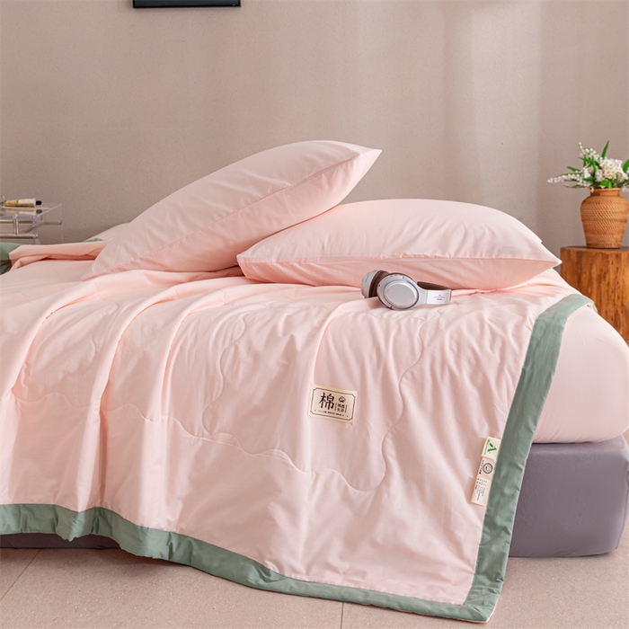 91家纺网 家纺一手货源 找家纺 天瑜家纺 2025新款全棉纯色水洗棉夏被被子被芯 浅粉