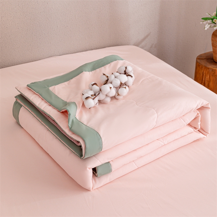 91家纺网 家纺一手货源 找家纺 天瑜家纺 2025新款全棉纯色水洗棉夏被被子被芯 浅粉