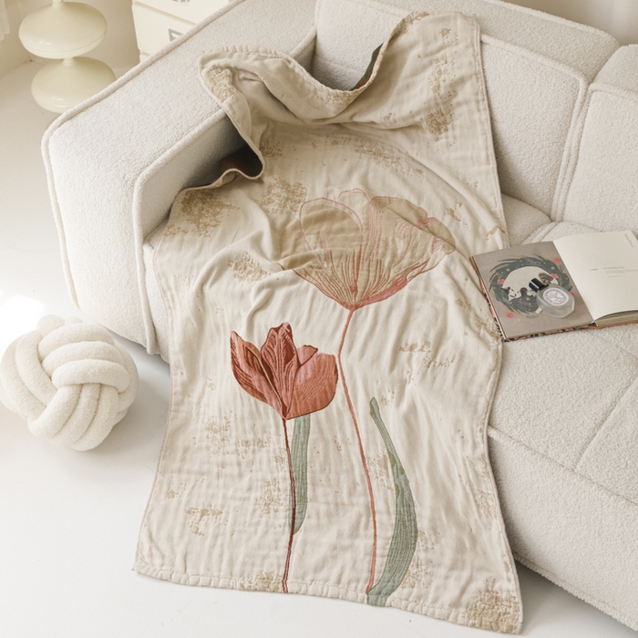 91家纺网 家纺一手货源 找家纺 爱港家纺 2025新款全棉全彩纱浴巾 披肩毯 午睡纱布毯 浴巾-闭月-貂蝉 75*150cm/条