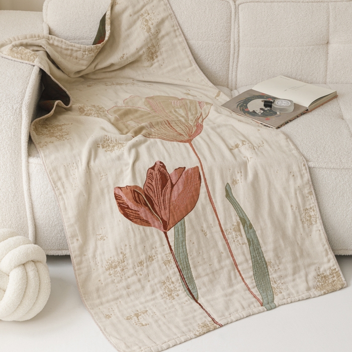 91家纺网 家纺一手货源 找家纺 爱港家纺 2025新款全棉全彩纱浴巾 披肩毯 午睡纱布毯 浴巾-闭月-貂蝉 75*150cm/条