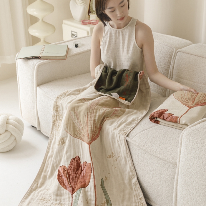 91家纺网 家纺一手货源 找家纺 爱港家纺 2025新款全棉全彩纱浴巾 披肩毯 午睡纱布毯 浴巾-闭月-貂蝉 75*150cm/条