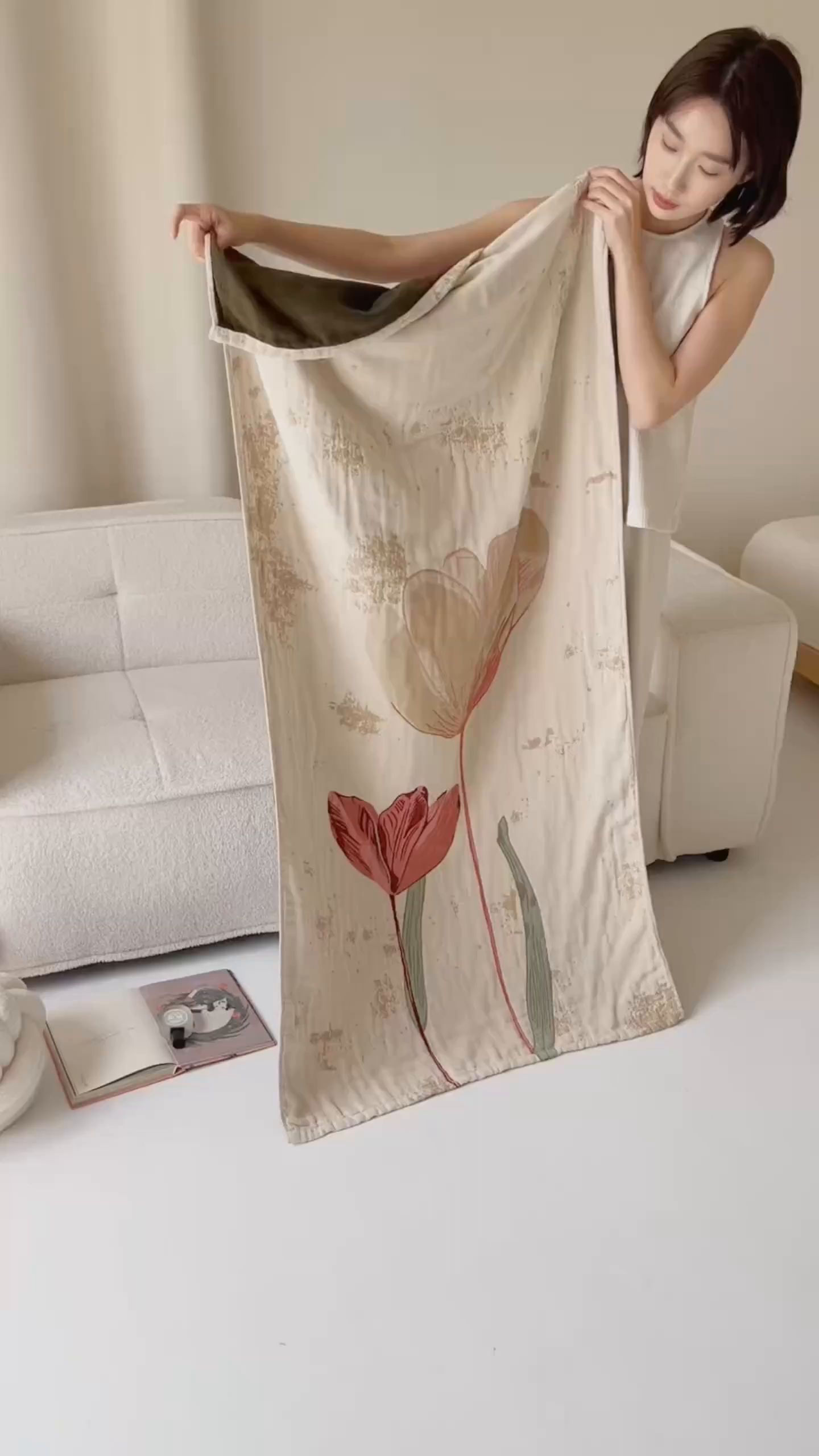 91家纺网 家纺一手货源 找家纺 爱港家纺 2025新款全棉全彩纱浴巾 披肩毯 午睡纱布毯 浴巾-闭月-貂蝉 75*150cm/条