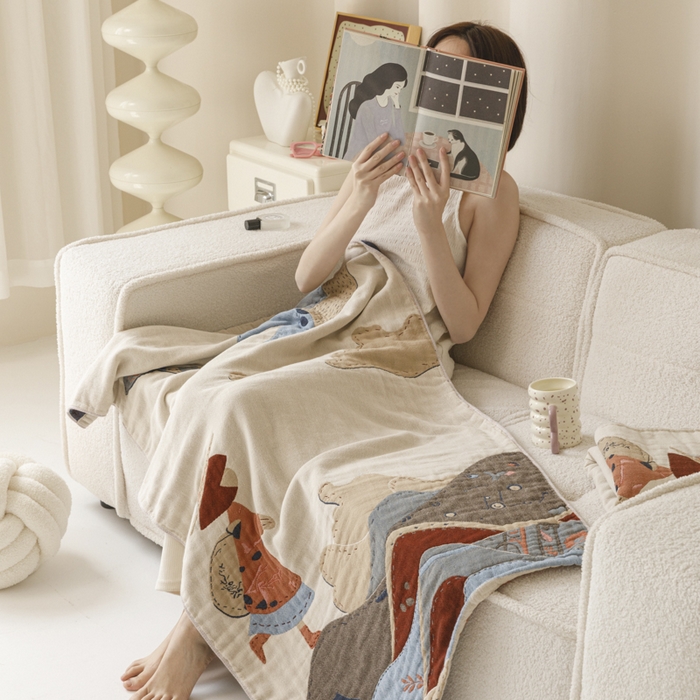 91家纺网 家纺一手货源 找家纺 爱港家纺 2025新款全棉全彩纱浴巾 披肩毯 午睡纱布毯 浴巾-大鱼-女孩 75*150cm/条